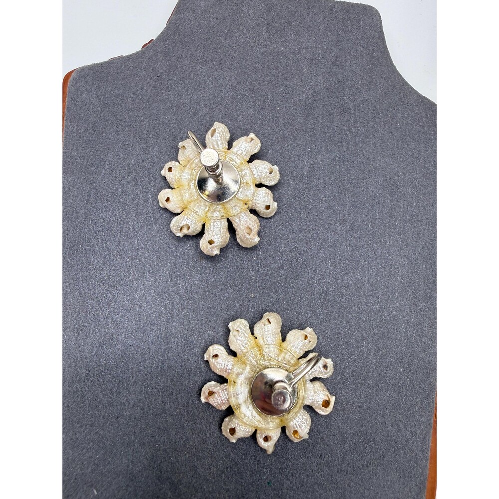 Vintage White Coral Statement Clip Earrings Rhinestone Coastal Resort - Picture 5 of 7